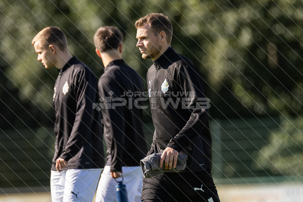 20251003_Picselweb-Fotografie_1R3_0026 | DFB Pokal 2. Runde, JFV A/O/B/H/H - SV Stuttgarter Kickers, Foto: Jörg Struwe - picselweb.de - Realisiert mit Pictrs.com