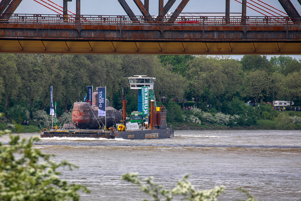 U17_AufdemRhein_120523_20 | Bildergalerie von Sport-Ereignissen aber auch von weiteren spannenden Dingen - nicht nur vom Niederrhein. In Anlehnung an den bekannten Spruch von Hanns Dieter Hüsch heißt das Motto: "Niederrhein ist überall".  - Realisiert mit Pictrs.com