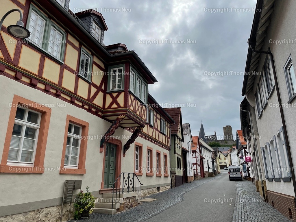 060BD160-72C4-4FAE-9EAC-1BB6A5ECA7F2 | Hochwertige Fotografien aus Bensheim, der hessischen Bergstraße und dem Odenwald. Stadtansichten, Landschaften und historische Motive von Fotograf Thomas Neu- als Datei und Print erhältlich