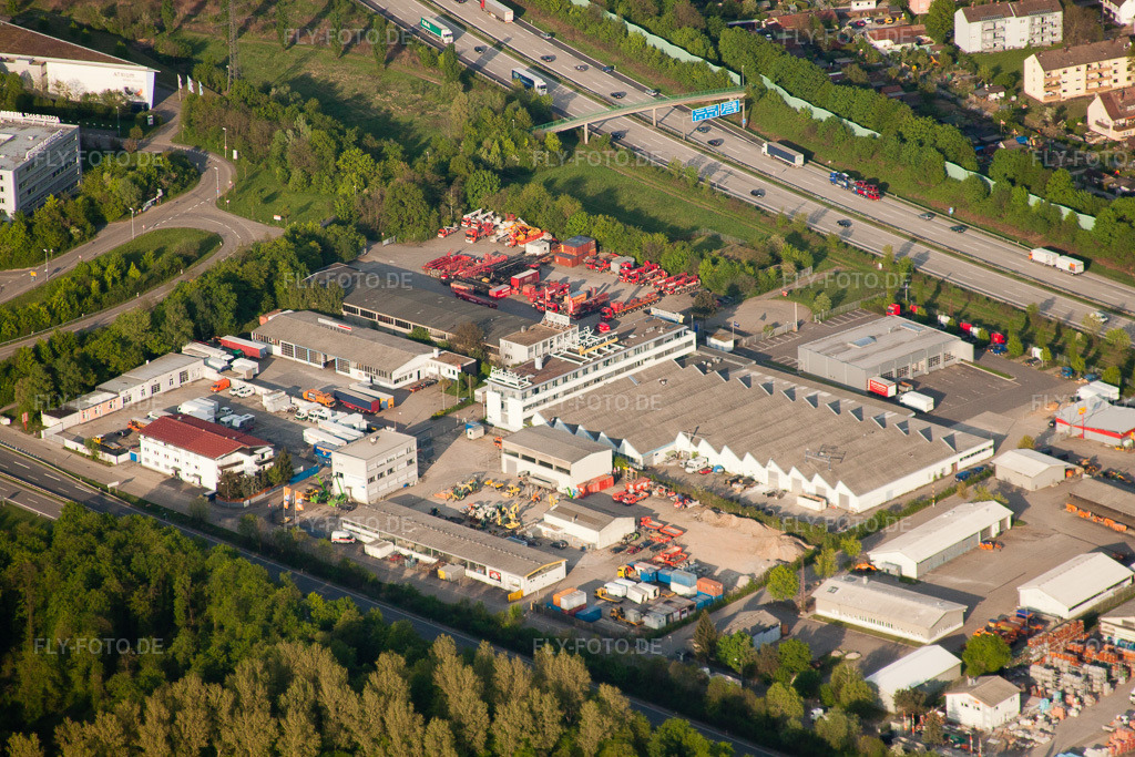 Luftbild: BNC Baden in Ettlingen im Bundesland Baden-Württemberg in Deutschland. Foto: IMG_26860.jpg vom 28.04.2010 durch Werner Riehm/FLY-FOTO.de
