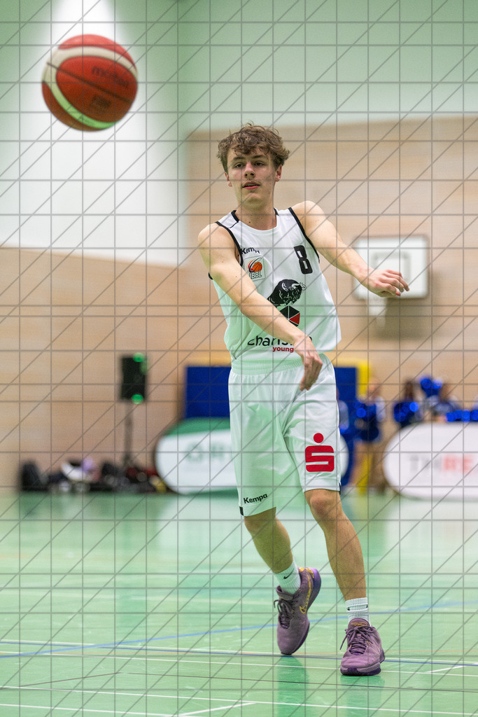 JBBL 24/25 | 21.03.2025 | Charisma Young Bulls vs. Mitteldeutsche Basketball Akademy | JBBL 24/25 | 21.03.2025 | Charisma Young Bulls vs. Mitteldeutsche Basketball Akademy | 1. Runde PlayOffs Gruppe Nord, 2. Spiel - - - - - CREDIT, www.bullenfotos.de, Martin König, Hörner Weg 40, D-49078 Osnabrück, +4917663732967, Nutzung und Weitergabe nur zu den vereinbarten Zwecken. Presseanfragen an Urheber. Alle Rechte beim Urheber. - - - - - - Realisiert mit Pictrs.com