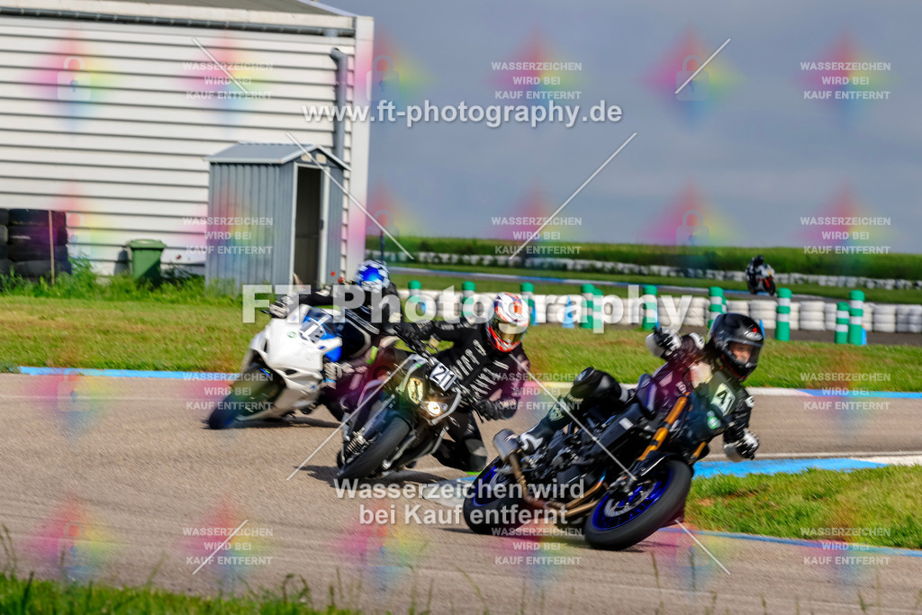 MotoTeam-8262 | Hier findet Ihr Bilder von Touristenfahrten auf der Nürburgring Nordschleife oder von anderen Veranstaltungen die ich besucht habe. Viel Spass beim Durch Schauen 