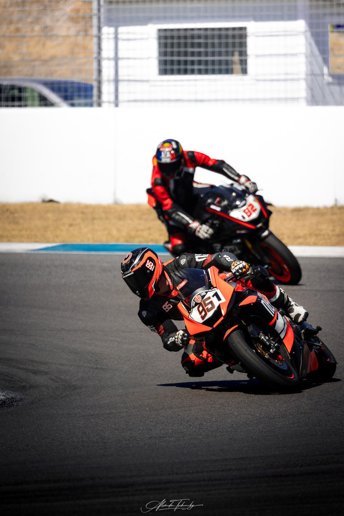 Ducati Trackday Hockenheimring 2026 | Entdecken Sie die faszinierende Welt von Alexander Tschuncky Arts: Kreative Fotografie, atemberaubende Automobilkunst und hochwertiger Bilderdruck. Lassen Sie sich inspirieren! - Realisiert mit Pictrs.com
