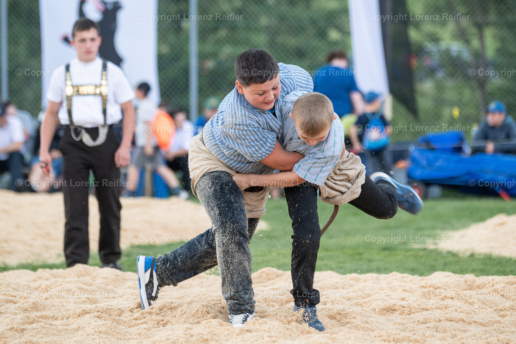 Schwingen -  Appenzeller Kantonal Nachwuchsschwingertag 2024 | Hundwil, 6.7.24, Schwingen - Appenzeller Kantonal Nachwuchsschwingertag.