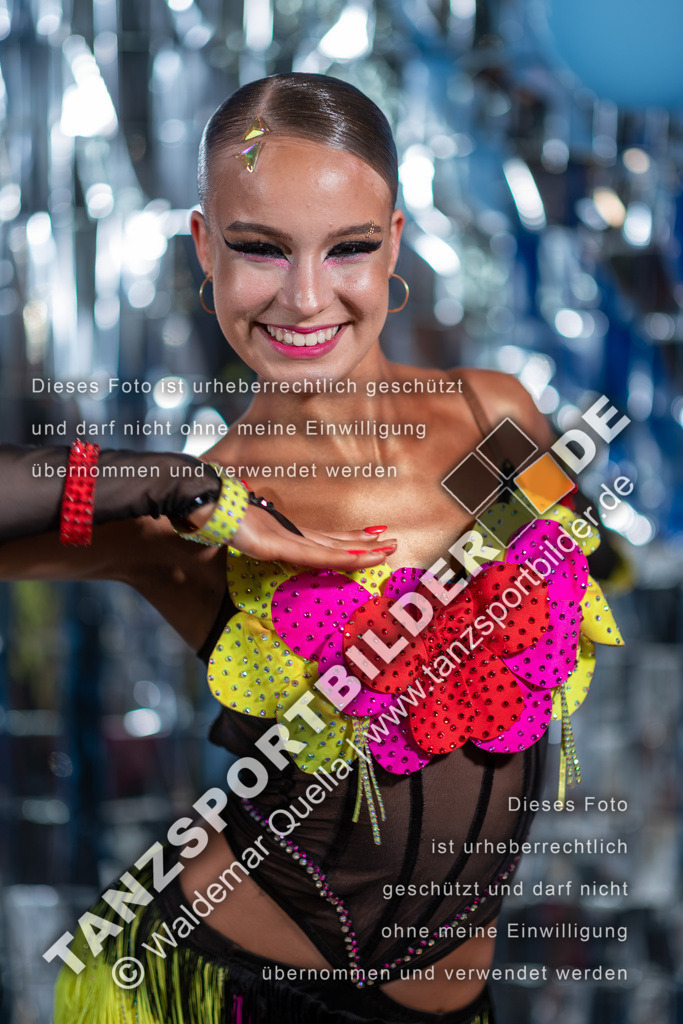 20260322-13612 | Hier finden Sie Tanz Bilder vom Latein und Standard Formationen tanzen. Sportbilder vom Tanzsport. Schöne Fotos und von Weltmeisterschaft, Europameisterschaft, Bundesliga, Regionalliga, Oberliga und Landesliga sowie von GOC Stuttgart, DanceComp, WM Bremen