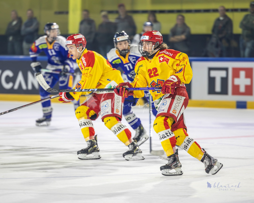 U20 EHCB vs EVZ -52 | Sportbilder, Sportfotograf, Hochzeits- und Eventfotografin, Flugshows, Portraits und Tiershooting, Aviation, Downhill, Nationalleague, Swissleague, International