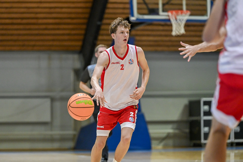 rsk_095 | Fotos von Basketballspielen aus dem Raum NRW fotografiert von Gero Mueller-Laschet und Daniel Schaefer - Realisiert mit Pictrs.com