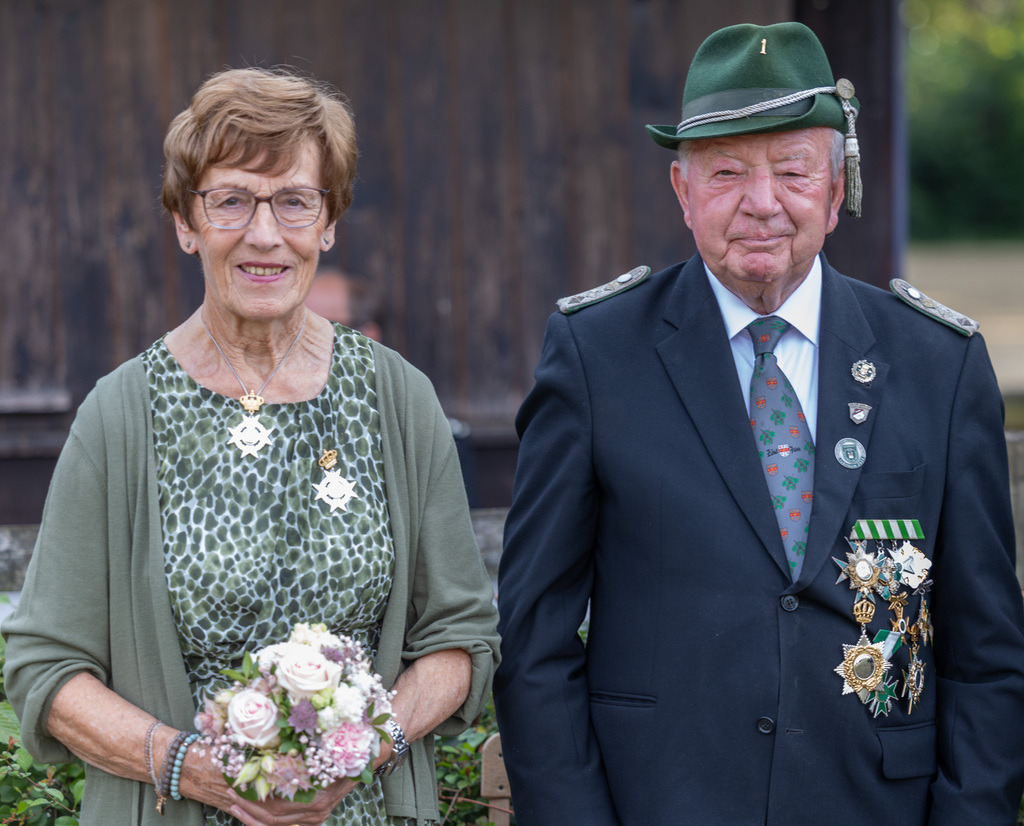 top-top.de-250704-181 | Foto, Video, Fotografie, Videografie, Fotobox, DJ, Discjockey, Musik, Musikbox, Veranstaltung, Photobooth, Amazon, Ebay, Buchtipp, Bestseller, Autor, Verlag, Buch, Wesel, Hamminkeln, NRW, Dinslaken, Rees, Drohne, Hochzeit, Party, Fotobox, Wesel, Fotograf