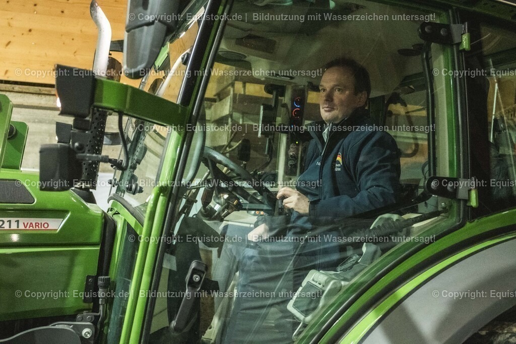 20240302_Hengstvorstellung_Marbach_TOMsPiC_1617 | equistock
