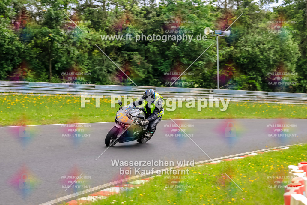 VBK-7307 | Hier findet Ihr Bilder von Touristenfahrten auf der Nürburgring Nordschleife oder von anderen Veranstaltungen die ich besucht habe. Viel Spass beim Durch Schauen 