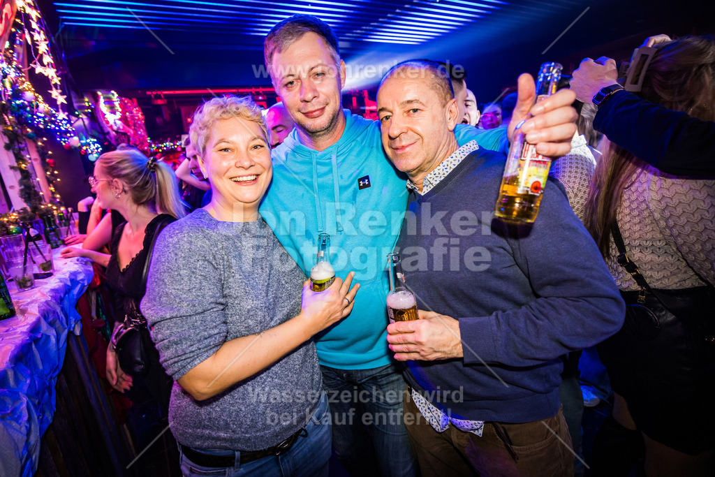 26-11-2024-RUDOLPHS-SCHLITTENBAR-LEIPZIG-LEIPZIG-COPYRIGHT-JON-RENKER-BILD-0034 | Erleben Sie unvergessliche Momente mit unserem professionellen Eventfotografen. Wir fangen Emotionen und Höhepunkte Ihrer Veranstaltung ein – von Festivals über Firmenfeiern bis zu Jubiläen. Vertrauen Sie auf kreative Perspektiven und hochwertige Bilder.  - Realisiert mit Pictrs.com