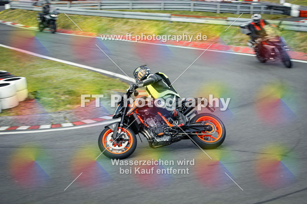 OBK_Mai_Justin_Uwe-10679 | Hier findet Ihr Bilder von Touristenfahrten auf der Nürburgring Nordschleife oder von anderen Veranstaltungen die ich besucht habe. Viel Spass beim Durch Schauen 