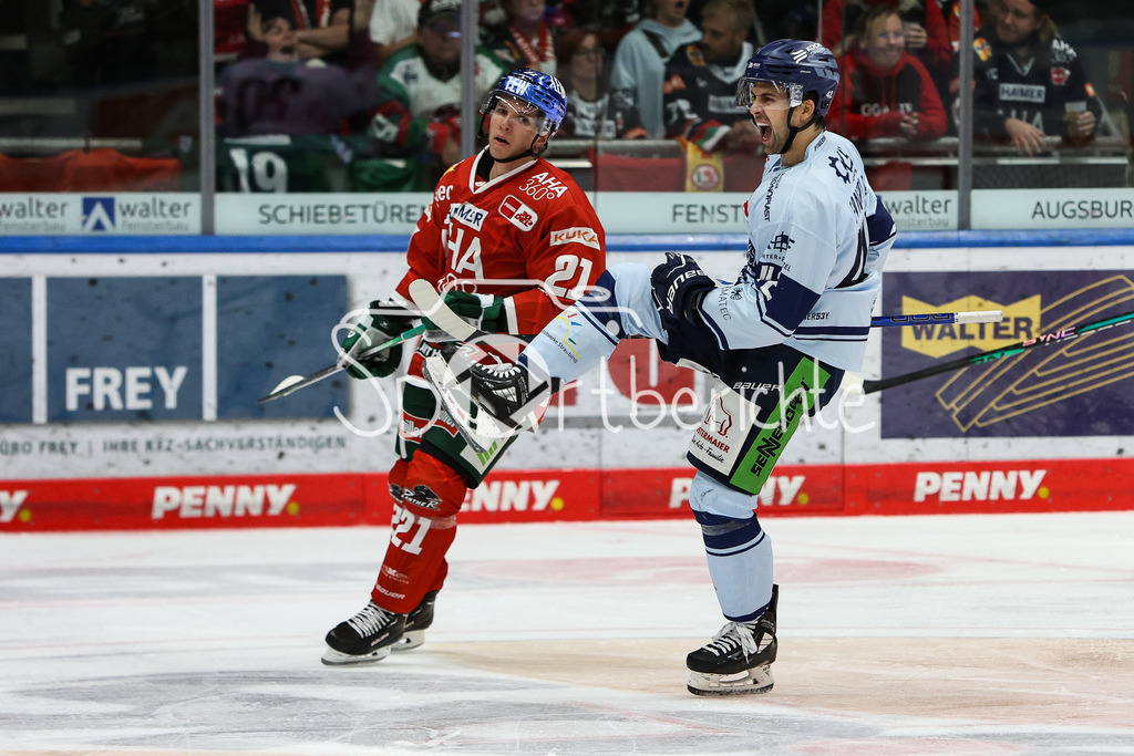 Augsburger Panther - Straubing Tigers | Cole FONSTAD (STR #42) jubelt nach seinem Tor zum 0-4 / Torschuetze / Jubel / Freude