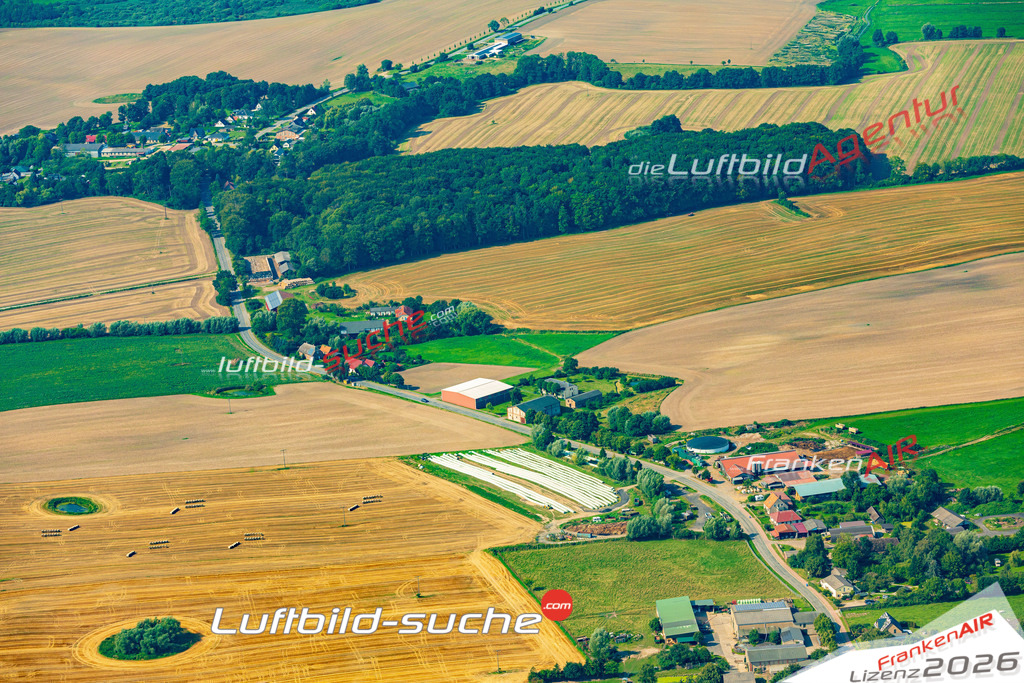 Luftaufnahme Reinshagen Satow - Die Luftaufnahme wurde 2025 vom UL-Flugzeug heraus erstellt ( ohne Drohne ) - Hochauflösende Luftaufnahme - für professionelle Ausdrucke geeignet. Die Geschenkidee !Mit Lizenz und Bildrechte bestellbar