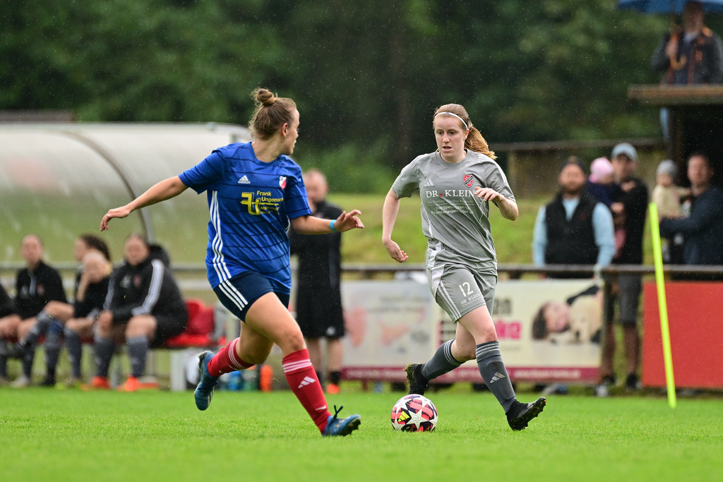 Fußball I Frauen I Saison 2025-2026 I Bezirkspokal I Qualifikation I TSV Stelle - TuS Fleestedt | Der Sportfotograf. - Realisiert mit Pictrs.com