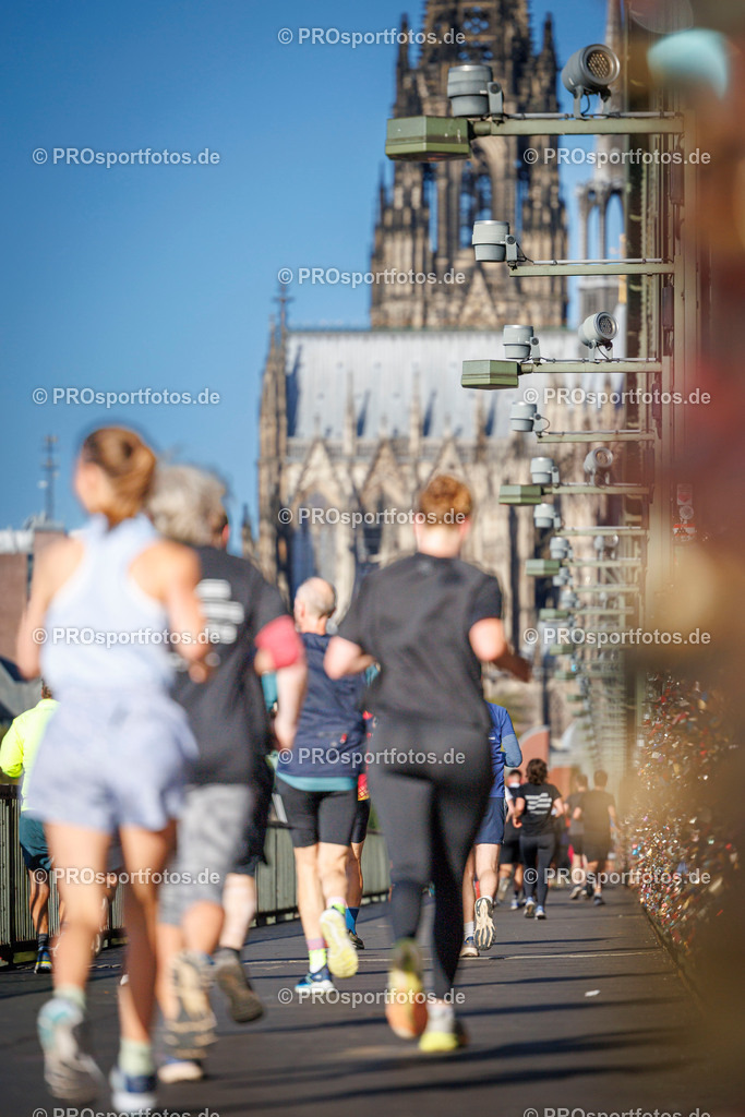 Brückenlauf Halbmarathon des ASV Köln; Köln, 14.09.25 | Impressionen vom Brückenlauf Halbmarathon des ASV Köln am 14.09.25 in Köln (Deutschland). Foto: BEAUTIFUL SPORTS/Bernd Hoffmann