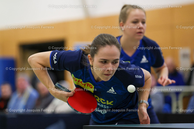 2023.12.17_tsvvslang_0750 | Langstadt, Babenhausen 17.12.2023  Tischtennis Damen 2. Bundesliga TSV Langstadt -  TTC Langen 1950 v.l., Alena Lemmer (2.Bundesliga TSV 1909 e.v. Langstadt), uJanina Kämmerer (2.Bundesliga TSV 1909 e.v. Langstadt)
 - Realisiert mit Pictrs.com