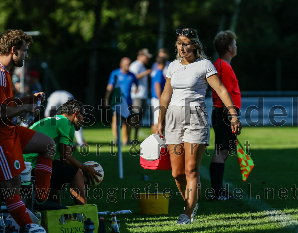 2023-09-10_032_SV_Eichenried_gegen_FC_Eitting | Eichenried, Deutschland, 10.09.2023:
Fußball, Kreisliga 2023 / 2024, 8. Spieltag, SV Eichenried gegen FC Eitting, Endergebnis: 1:2

Foto: Christian Riedel / fotografie-riedel.net