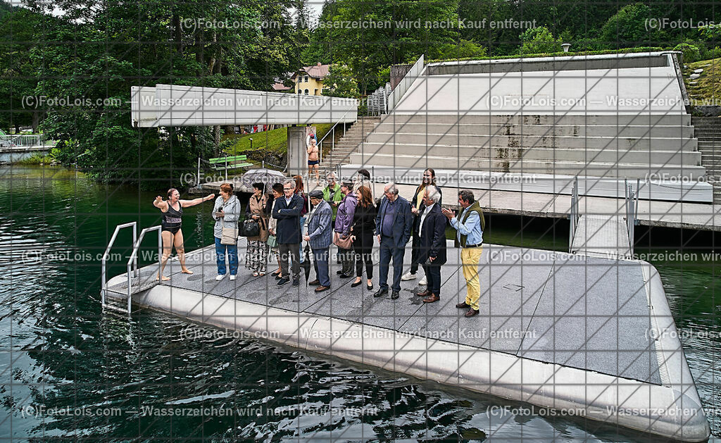 0887_Luftbild_Foederation_Chopin-Ges_Lunzer See_TeilnehmerInnen | (C)FotoLois.com, Alois Spandl, Luftbild, Föderation der internationalen Chopin-Gesellschafen (deren gibt es weltweit 34) - Zusammentreffen und Sitzung im Vorfeld des XXXIX. Chopinfestivals in der Kartause Gaming und Rahmenprogramm - Ausflug mit dem Bus zum Lunzer See, Do 3. August 2023.