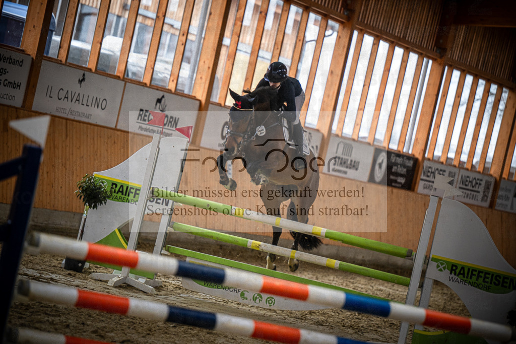 DOS_0992 | Entdecke hochwertige Reitturnierfotos von Foto Oger. Professionell, emotional und authentisch – jetzt Lieblingsmomente im Shop bestellen.Deutschlandweite Turnierfotografie. - Realisiert mit Pictrs.com