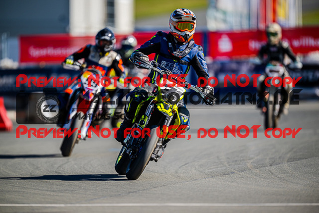 MaZZes_FotoMatrix_220903_1219 | S4