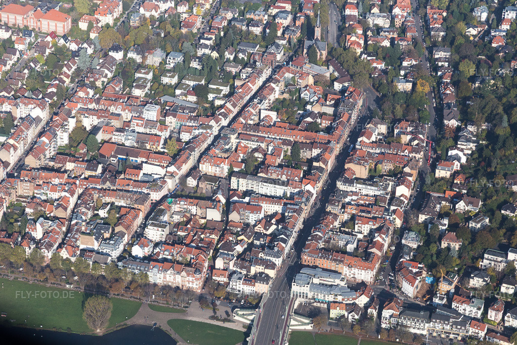Luftbild: Lutherstr im Ortsteil Neuenheim in Heidelberg im Bundesland Baden-Württemberg in Deutschland. Foto: IMG_104209.jpg vom 31.10.2017 durch Werner Riehm/FLY-FOTO.de