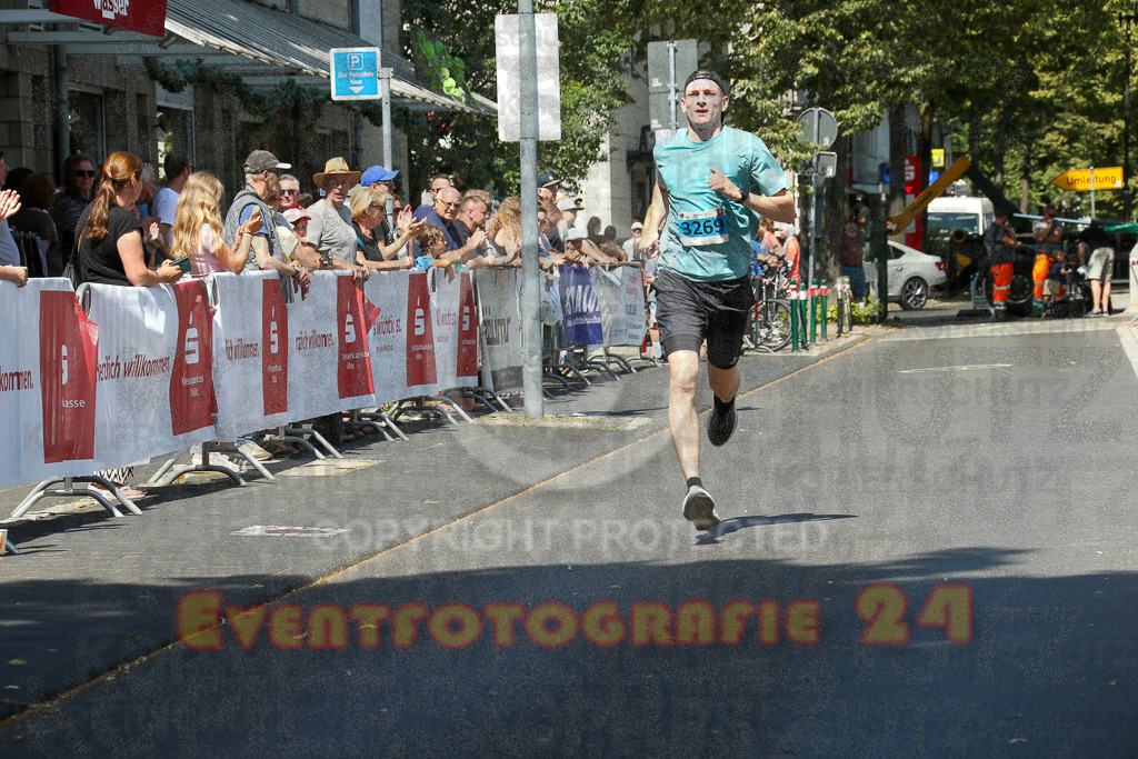 250621_1141_EX1_3786 | Sportfotografie im Rhein-Sieg Kreis, Köln, Bonn, NRW, Rheinland Pfalz, Hessen, etc. Unser Tätigkeitsfeld umfasst den Laufsport vom Volkslauf über den Marathon, Duathlon, Triathon bis zum Ultralauf wie Kölnpfad Ultra oder Schindertrail.