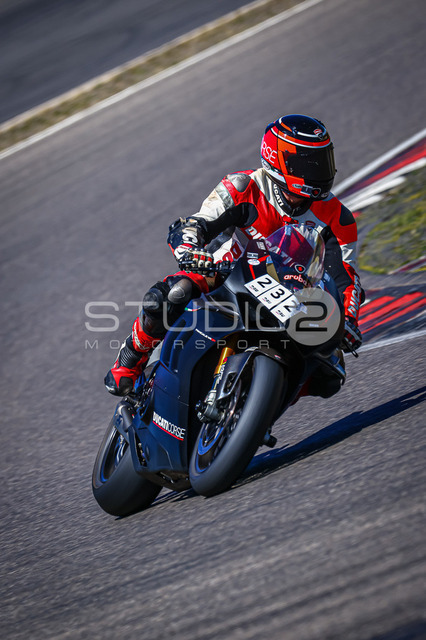 0232-260526NBR-024_232 | Deine Full-Service-Agentur für ✔️Videoproduktionen und ✔️Motorsportfotografie Jetzt Angebot anfragen!