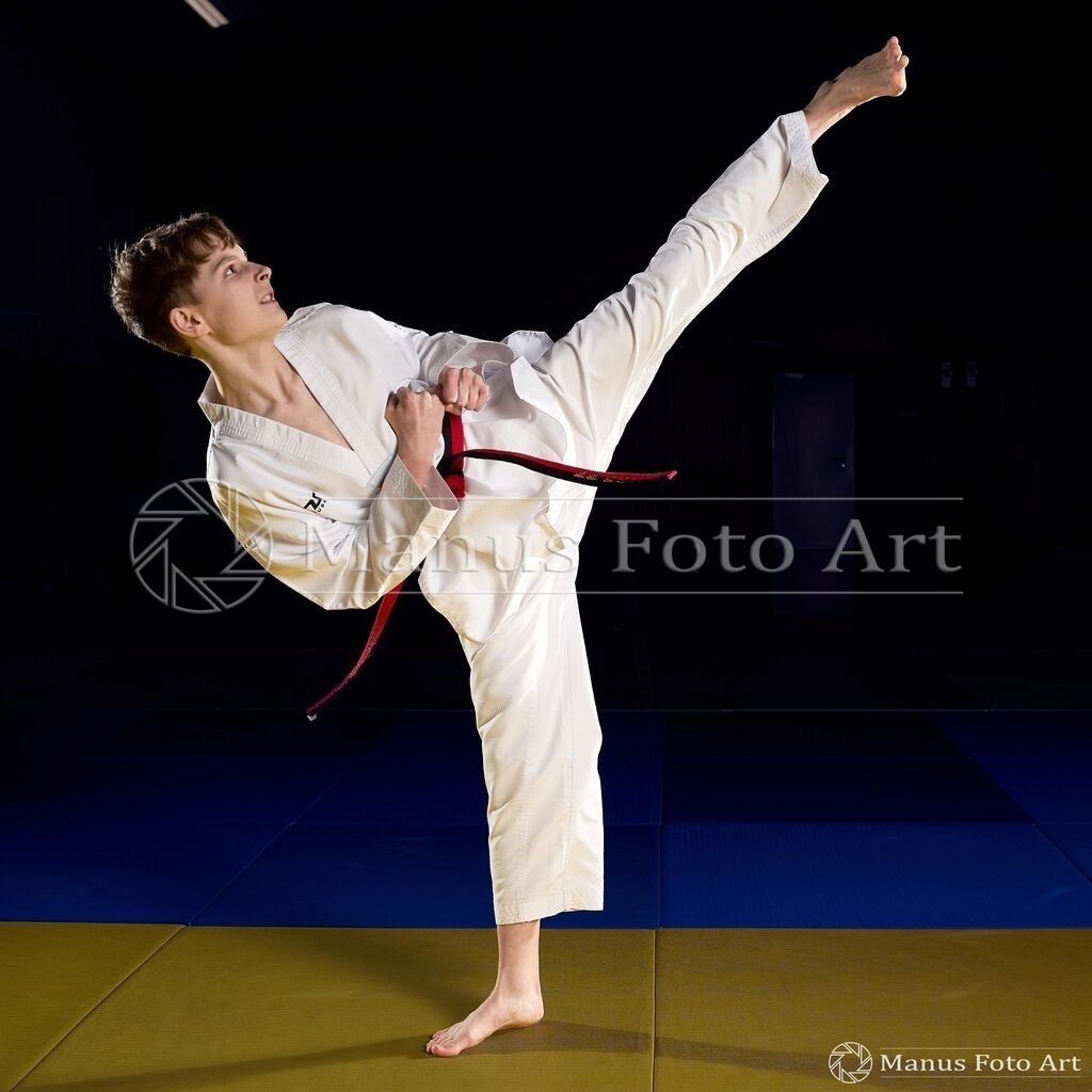 DSC00161 | Professionelle Sportfotografie in Hamburg, Schleswig-Holstein und Niedersachsen – spezialisiert auf Rhönrad, Geräteturnen, Leistungsturnen und rhythmische Sportgymnastik. Bundesweite Begleitung von Rhönrad-Events. Jetzt Sport-Fotos - Realisiert mit Pictrs.com