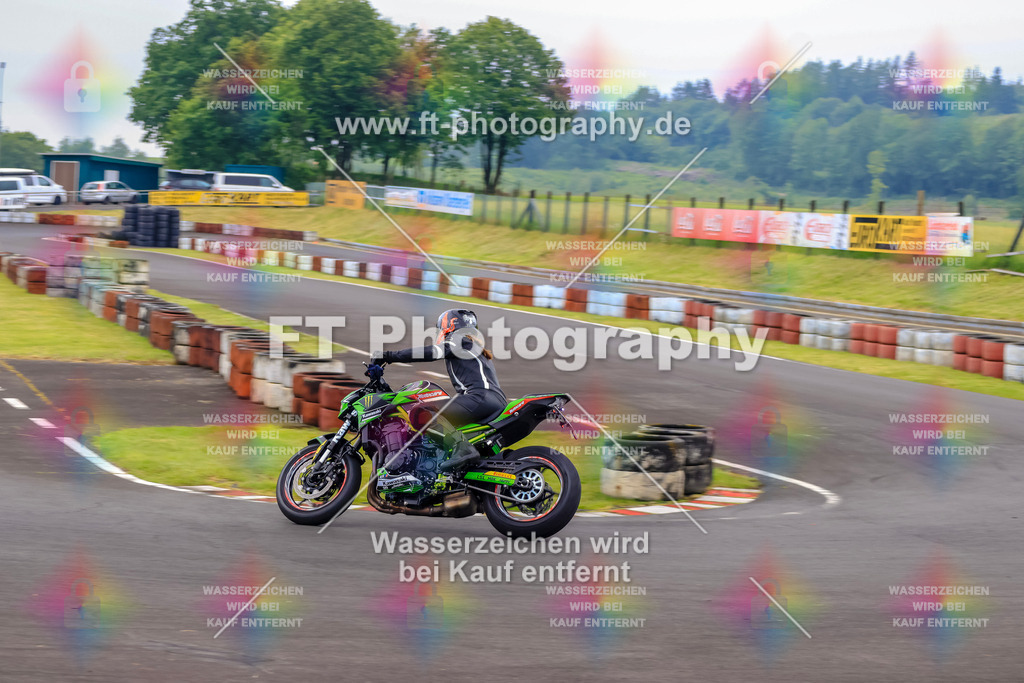 OBK-5662 | Hier findet Ihr Bilder von Touristenfahrten auf der Nürburgring Nordschleife oder von anderen Veranstaltungen die ich besucht habe. Viel Spass beim Durch Schauen 