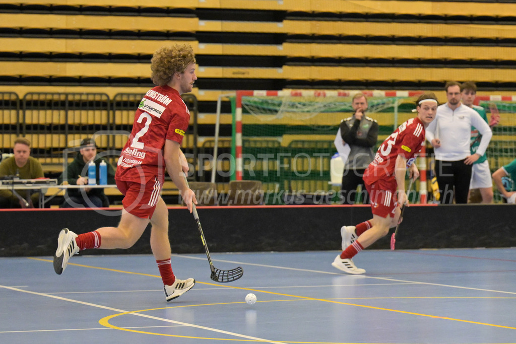 Lillan IBK vs Strängnäs IBK - 17. März 2024 | Lillan IBK vs Strängnäs IBK
Idrottshuset Örebro, Arenahallen, Örebro
Lukas Bemström (#2 Strängnäs IBK).
Bild: Sportfotografie Markus Aeschimann | www.markus-aeschimann.ch - Realisiert mit Pictrs.com
