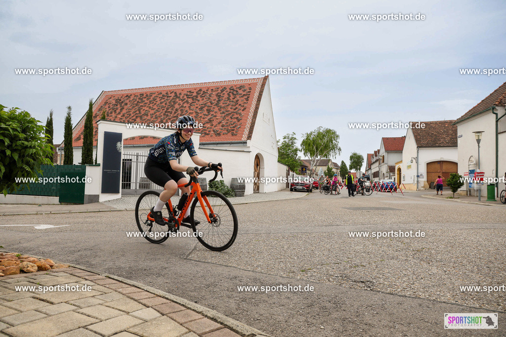 LUR_6375 | Neusiedler See Radmarathon 2025 #neusiedlerseeradmarathon #yourpictrs #sportshot_your_pictrs @Sportshotphotography Copyright:www.sportshot.de