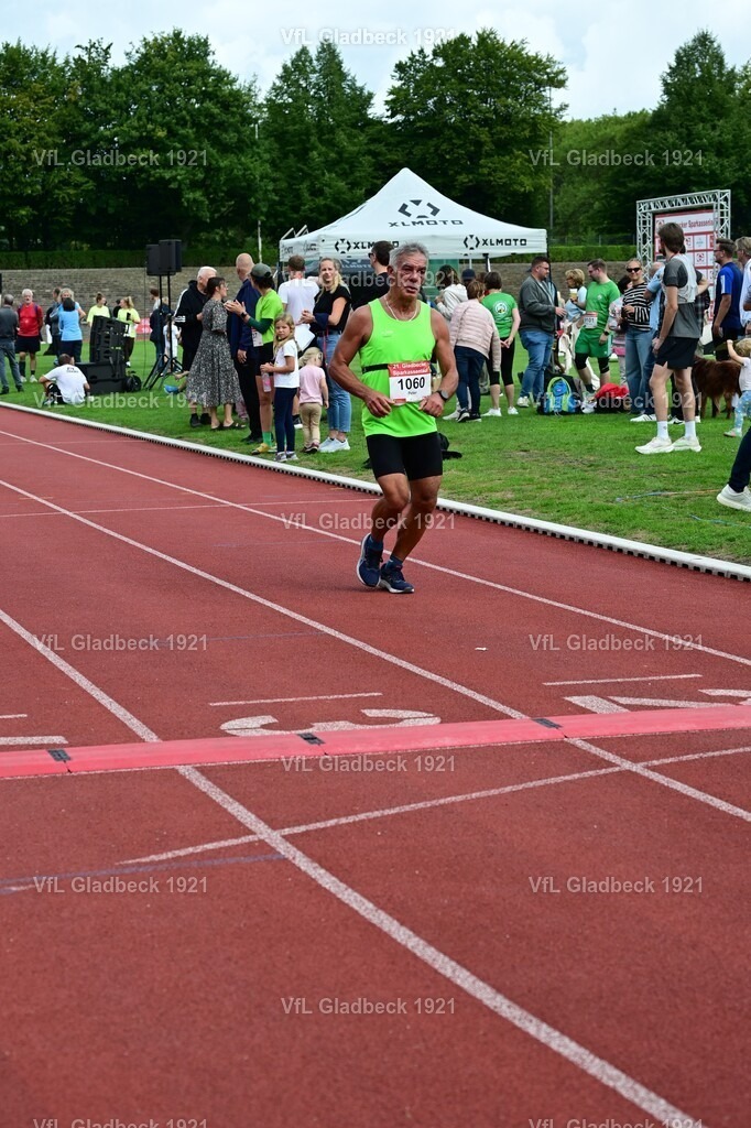 2026-08-23_Sparkassenlauf_HM_RM_002558 | Die Fotografen - Realisiert mit Pictrs.com