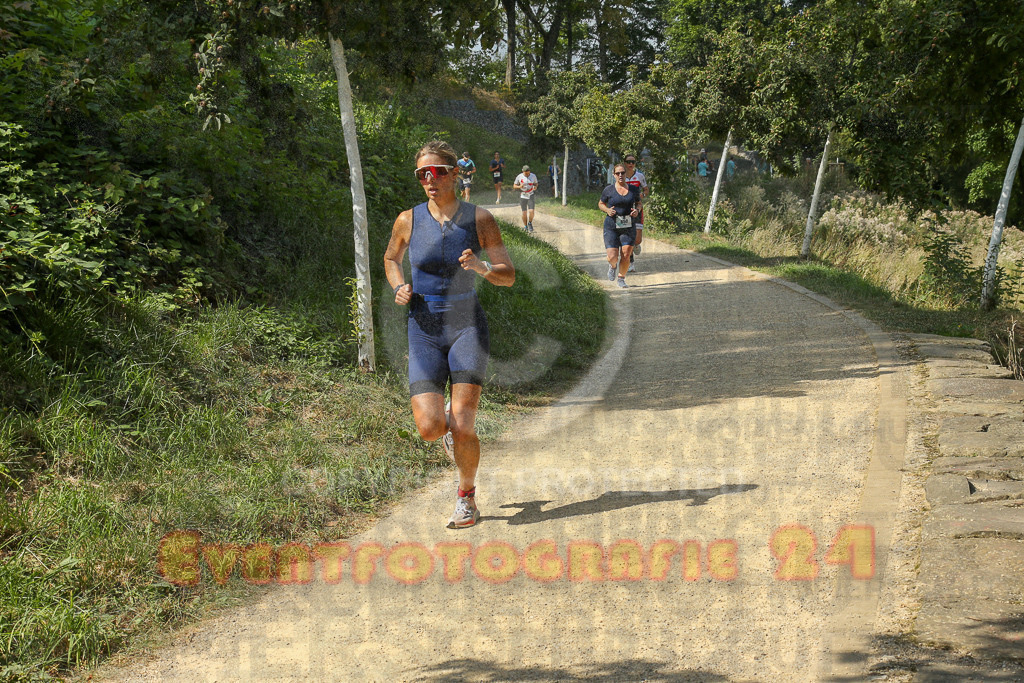250824_1446_EX1_7480 | Sportfotografie im Rhein-Sieg Kreis, Köln, Bonn, NRW, Rheinland Pfalz, Hessen, etc. Unser Tätigkeitsfeld umfasst den Laufsport vom Volkslauf über den Marathon, Duathlon, Triathon bis zum Ultralauf wie Kölnpfad Ultra oder Schindertrail.