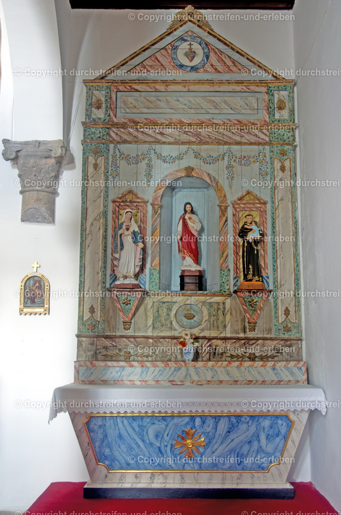 Nebenaltar der Igreja Matriz de Alcoutim | Nebenaltar der Igreja Matriz de Alcoutim - Realisiert mit Pictrs.com