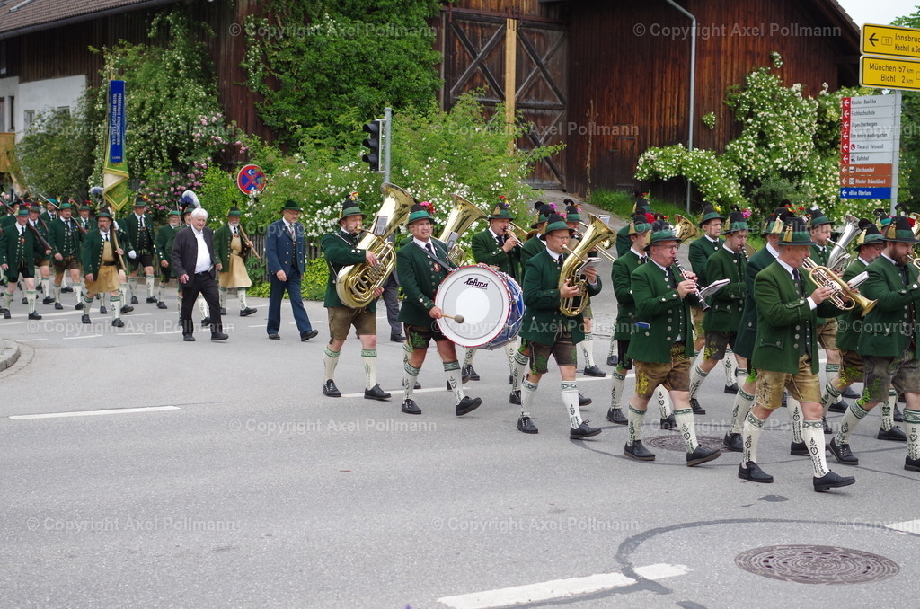 IMGP5726 | fotografiert von Axel PollmannLeonhardi Wallfahrt Benediktbeuern und Murnau, Fronleichnam, Fasching, Landschaft im Loisachtal und Benediktbeuern  - Realisiert mit Pictrs.com