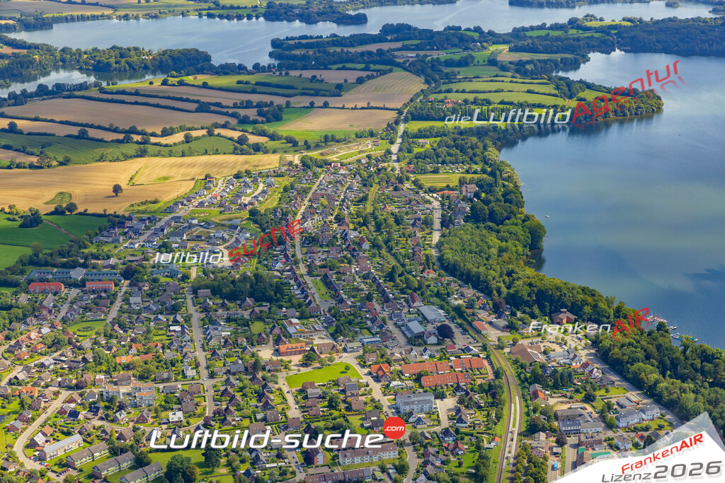 Luftbild der Stadt Ascheberg - Die Luftaufnahme wurde 2025 vom UL-Flugzeug heraus erstellt ( keine Drohne ) - Hochauflösende Luftaufnahme - für professionelle Ausdrucke geeignet. Die Geschenkidee !Hier alle&nbsp;Infos zur Lizenzierung der LuftaufnahmeWir fliegen auch dieses Jahr wieder in Ihre Region um Luftbilder zu erstellen.- Luftbild anfragen