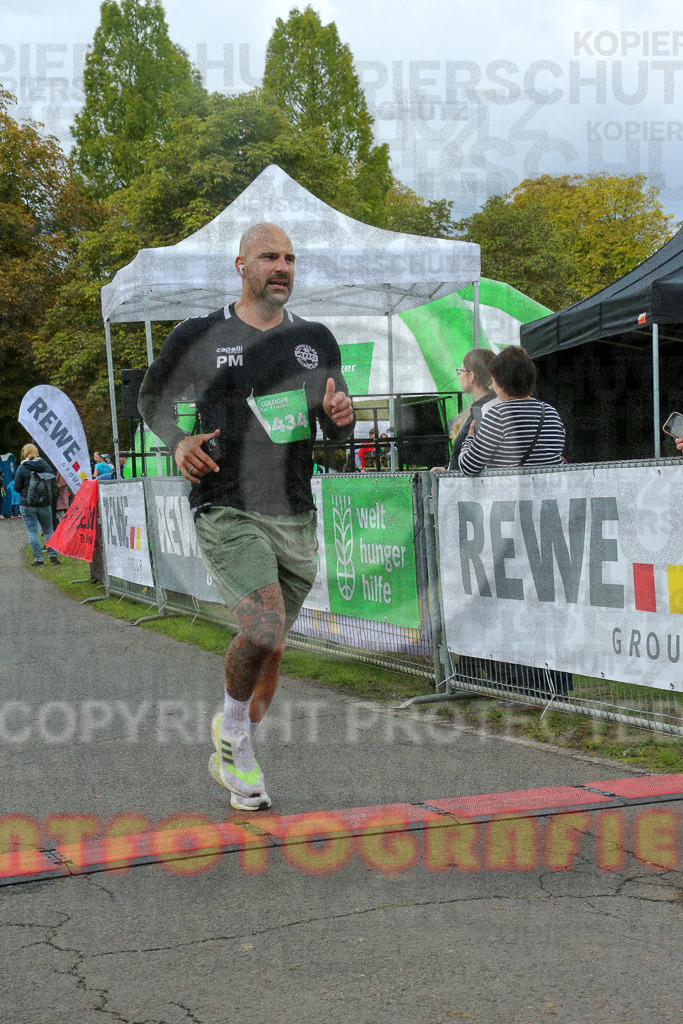 220925_1322_EX1_0611 | Sportfotografie im Rhein-Sieg Kreis, Köln, Bonn, NRW, Rheinland Pfalz, Hessen, etc. Unser Tätigkeitsfeld umfasst den Laufsport vom Volkslauf über den Marathon, Duathlon, Triathon bis zum Ultralauf wie Kölnpfad Ultra oder Schindertrail.