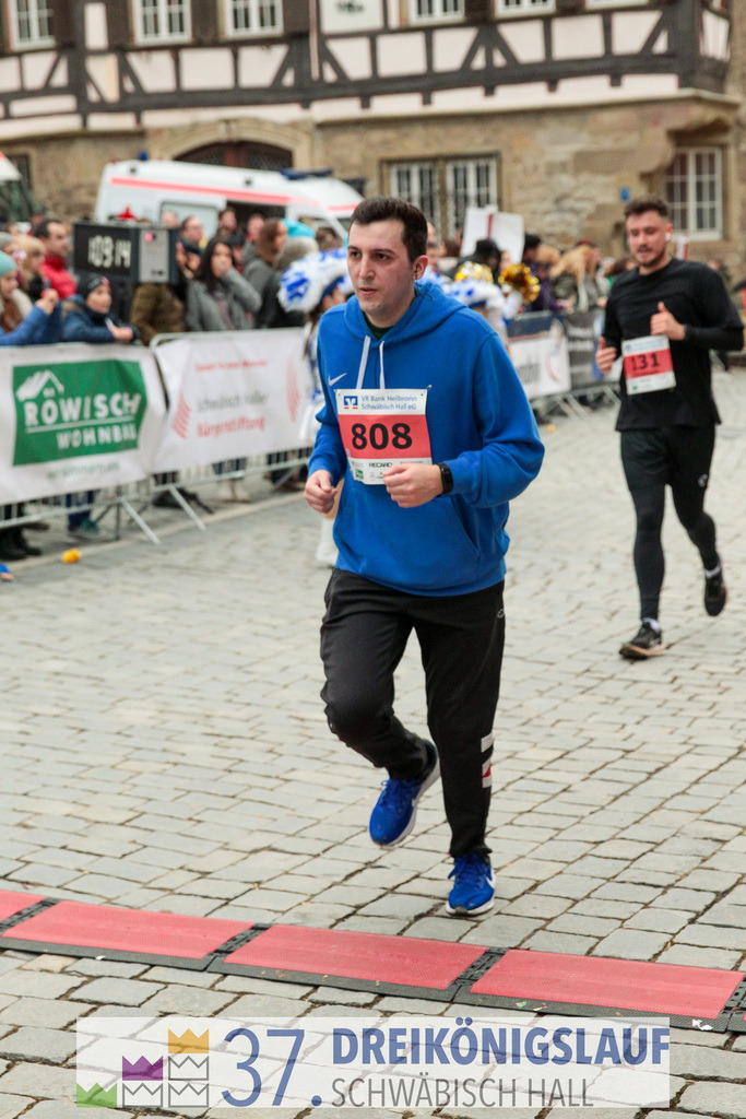 VR Bank Hauptlauf 10000m | 3 Koenigslauf 2023 - Realisiert mit Pictrs.com