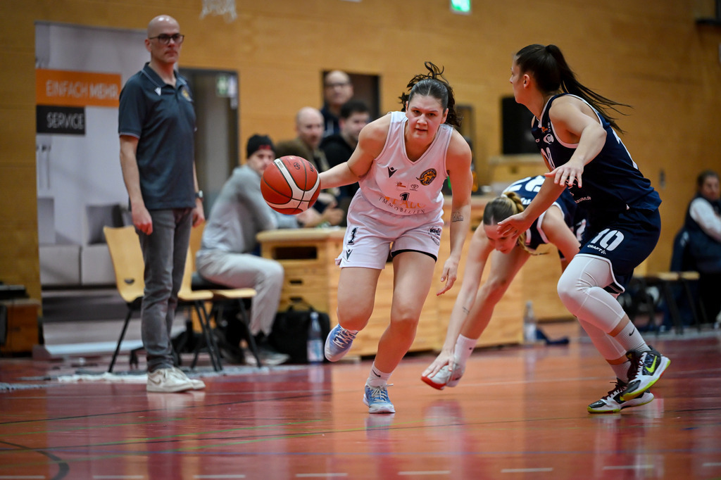 gml_057 | Fotos von Basketballspielen aus dem Raum NRW fotografiert von Gero Mueller-Laschet und Daniel Schaefer - Realisiert mit Pictrs.com