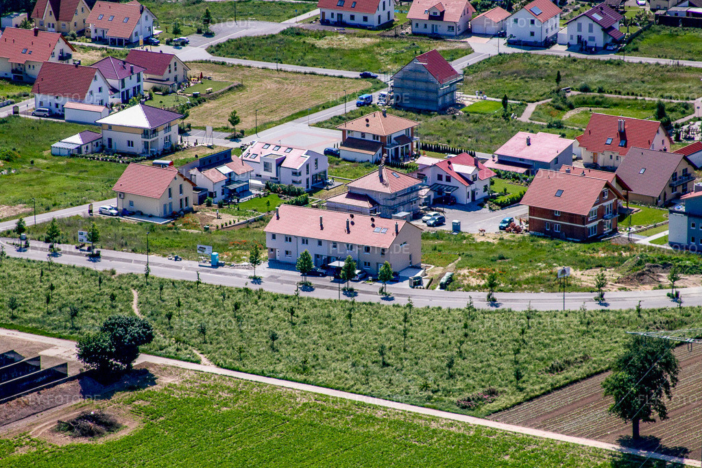 Luftbild: Am Höhenweg in Kandel im Bundesland Rheinland-Pfalz in Deutschland. Foto: IMG_18528.jpg vom 30.05.2009 durch Werner Riehm/FLY-FOTO.de