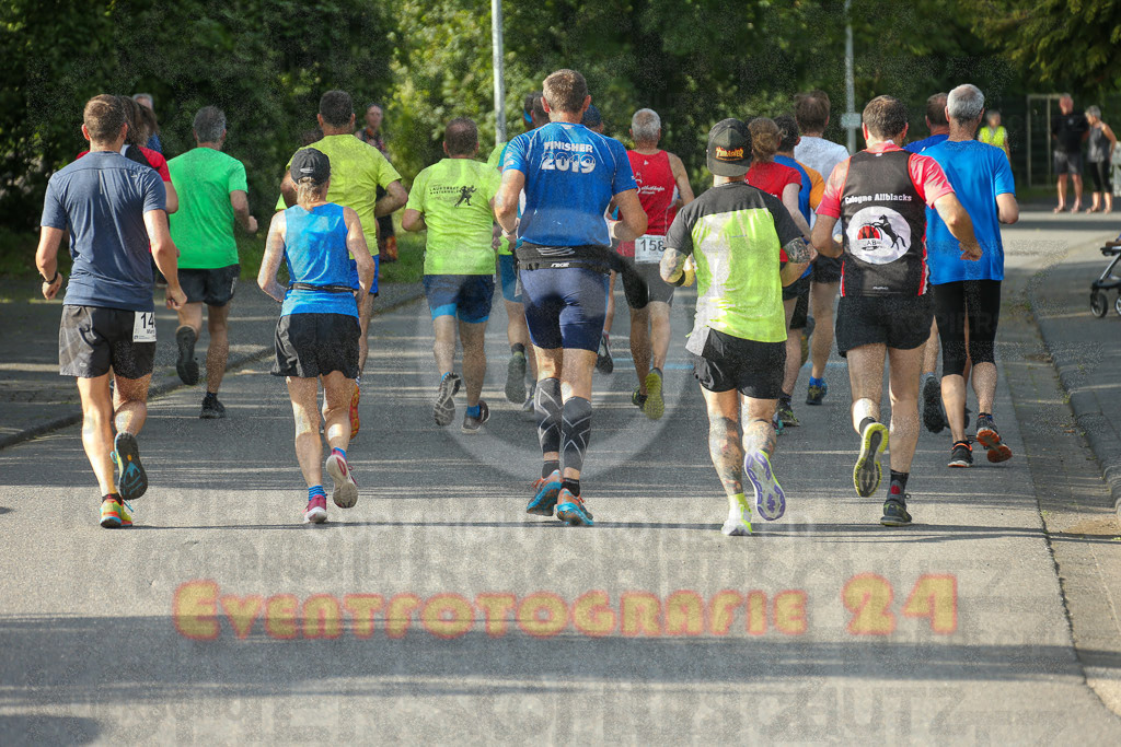 230804_1807_EX1_3693 | Sportfotografie im Rhein-Sieg Kreis, Köln, Bonn, NRW, Rheinland Pfalz, Hessen, etc. Unser Tätigkeitsfeld umfasst den Laufsport vom Volkslauf über den Marathon, Duathlon, Triathon bis zum Ultralauf wie Kölnpfad Ultra oder Schindertrail.
