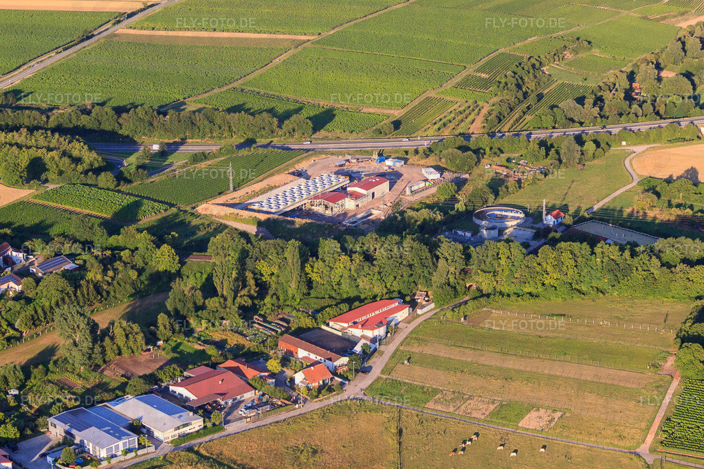 Geothermieanlage der Pfalzwerke geofuture GmbH bei Insheim an der A65 | Luftbild: Geothermieanlage der Pfalzwerke geofuture GmbH bei Insheim an der A65 in Insheim im Bundesland Rheinland-Pfalz in Deutschland. Foto: IMG_51083.jpg vom 22.07.2012 durch Werner Riehm/FLY-FOTO.de - Realisiert mit Pictrs.com
