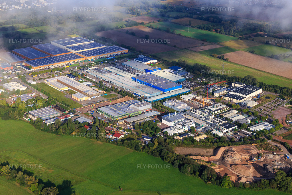 Luftbild: Industriegebiet Landau-Ost mi Michelin REIFENWERKE. LANDAU., APL Automobil-Prüftechnik Landau GmbH,Rose Druck GmbH, RONAL GmbH und APL Automobil-Prüftechnik Landau GmbH in Landau in der Pfalz im Bundesland Rheinland-Pfalz in Deutschland. Foto: IMG_103398.jpg vom 10.09.2017 durch Werner Riehm/FLY-FOTO.deWWW.MICHELIN.DE