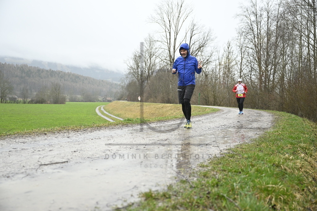 _DB27889 | Onlineshop von Fotograf Dominik Berchtold. Freiberuflicher Fotograf aus dem schönen Allgäu. Spezialisiert auf Sportfotos, Landschaftsbilder, Portraits, Reportagen und Werbefotos aus dem Allgäu. 