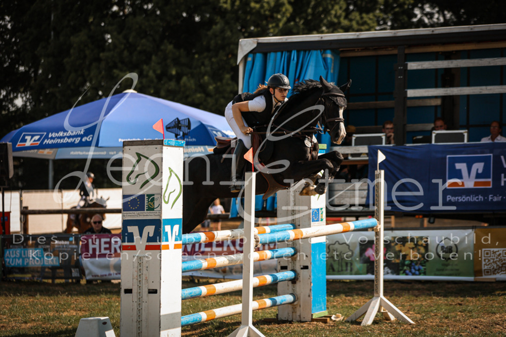 25.SaSpL00017 | Leoni Ertmer Photography - Realisiert mit Pictrs.com