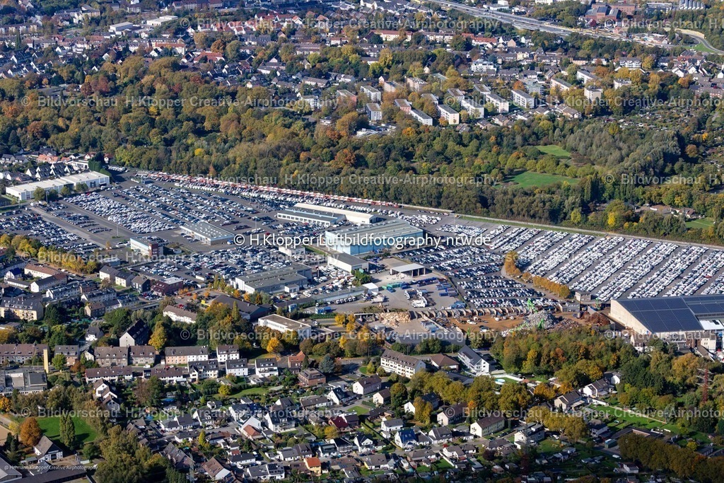 Luftbild Essen-6889 | Luftbild Abstellfläche für Neuwagen PKW im Ortsteil Katernberg in Essen im Bundesland Nordrhein-Westfalen, Deutschland - Realisiert mit Pictrs.com