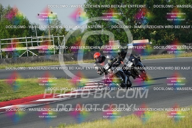 2025_05_31_PBK_38813 | Sportfotografie; SlowMotion; Video; Rennstrecke; Hafeneger; Speer; Racing; RSE; BMW; CBO; Trackday; Motorsportarena; Hockenheimring; Brno; Most; Barcelona; Valencia