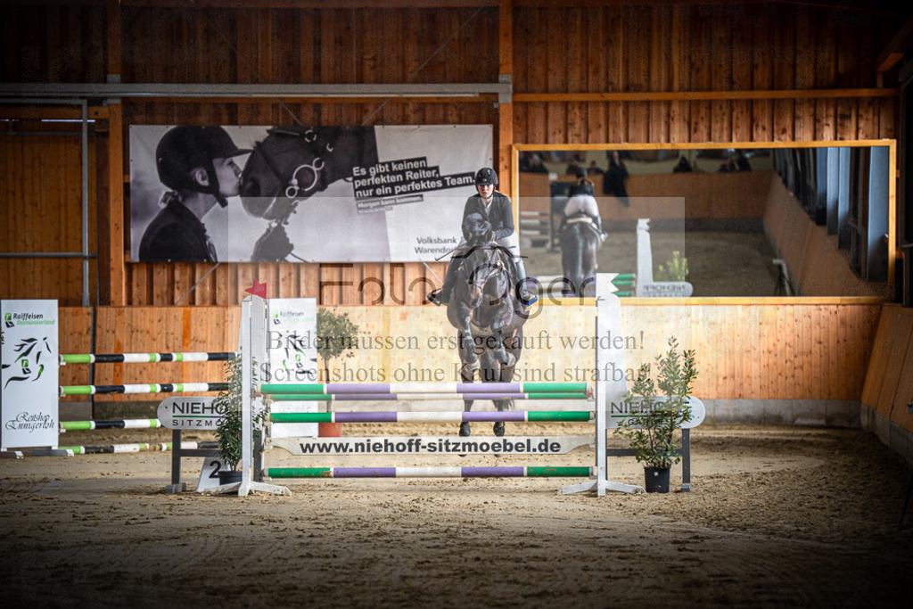 DOS_0148 | Entdecke hochwertige Reitturnierfotos von Foto Oger. Professionell, emotional und authentisch – jetzt Lieblingsmomente im Shop bestellen.Deutschlandweite Turnierfotografie. - Realisiert mit Pictrs.com