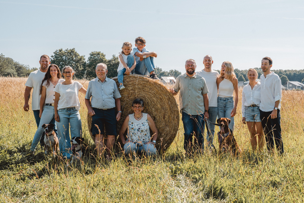 Familienfotografie Fotozauberkoblenz.de 1 | Entdecken Sie unsere Fotografiedienstleistungen und Fotogeschenke - perfekt für jeden Anlass. Bestellen Sie jetzt Ihre individuelle Leinwand oder Fotoabzüge.